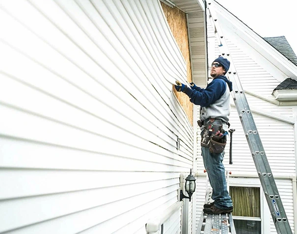 Residential Siding Contractors in Dallas 605 by 477
